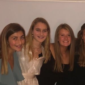 Meet your Posher, Natalie